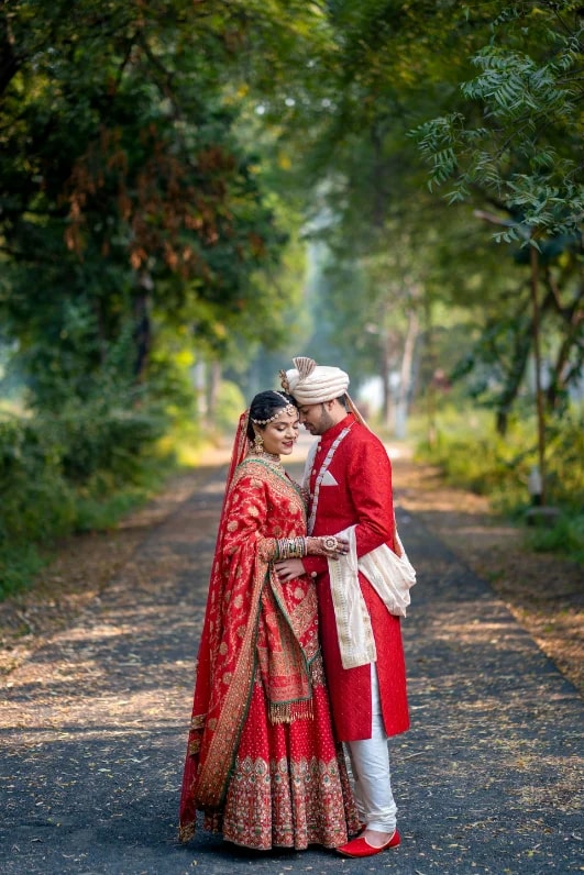 Dev & Ananya gallery 4